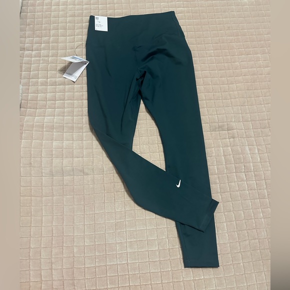 New Nike high-rise dry fit running leggings - Picture 3 of 7